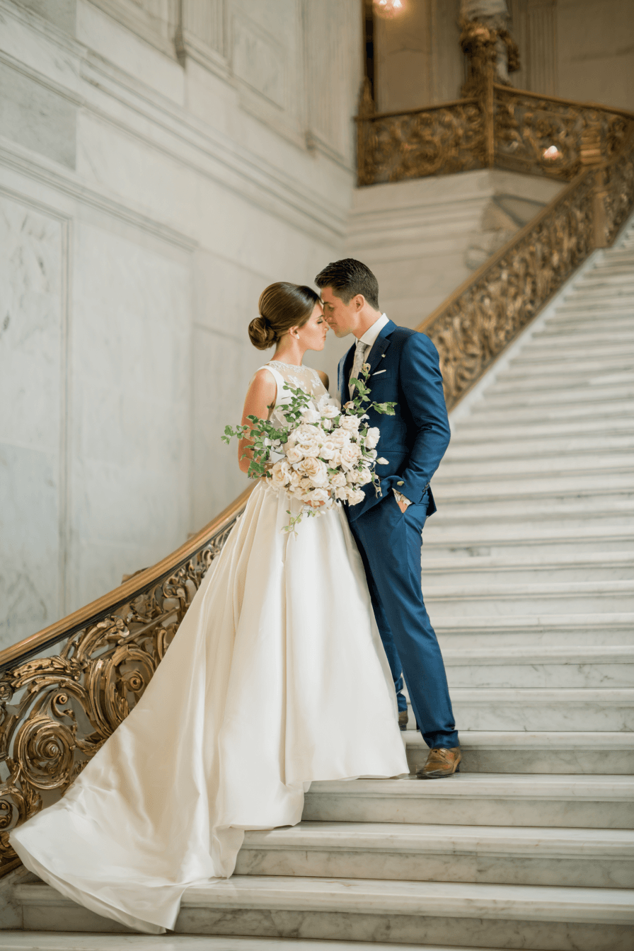 27 Stunning City Hall Wedding Inspiration Ideas for Modern Couples