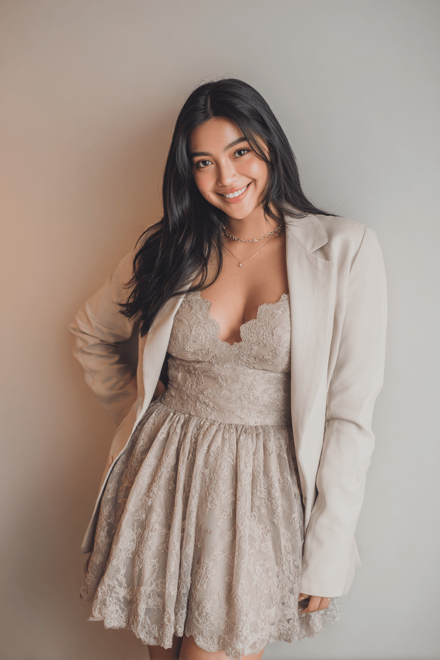 27 Graduation Party Outfit Ideas for Guests to Look Stylish and Celebrate in Style