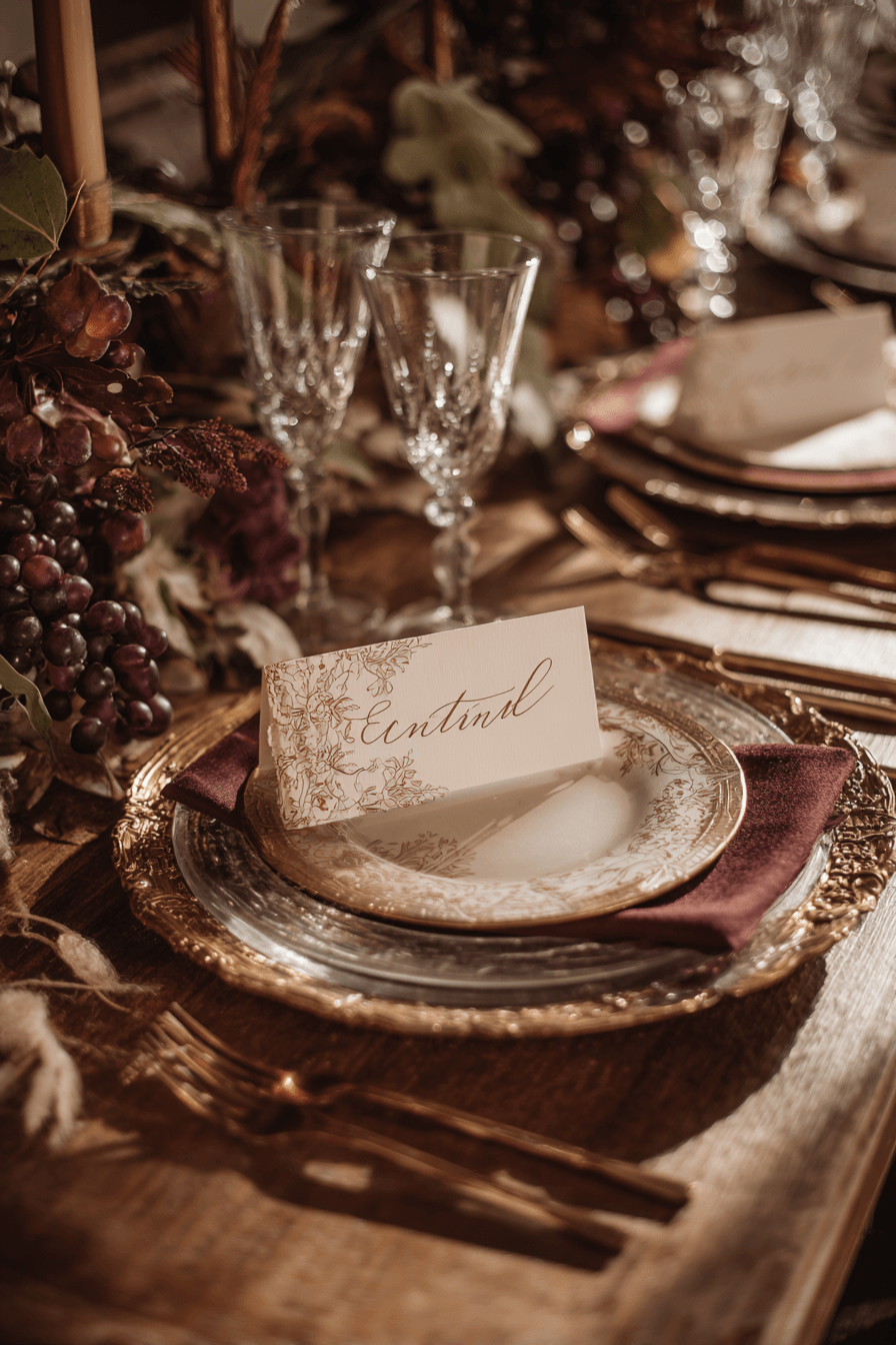 27 Spooktacular Halloween Wedding Ideas for a Hauntingly Beautiful Celebration